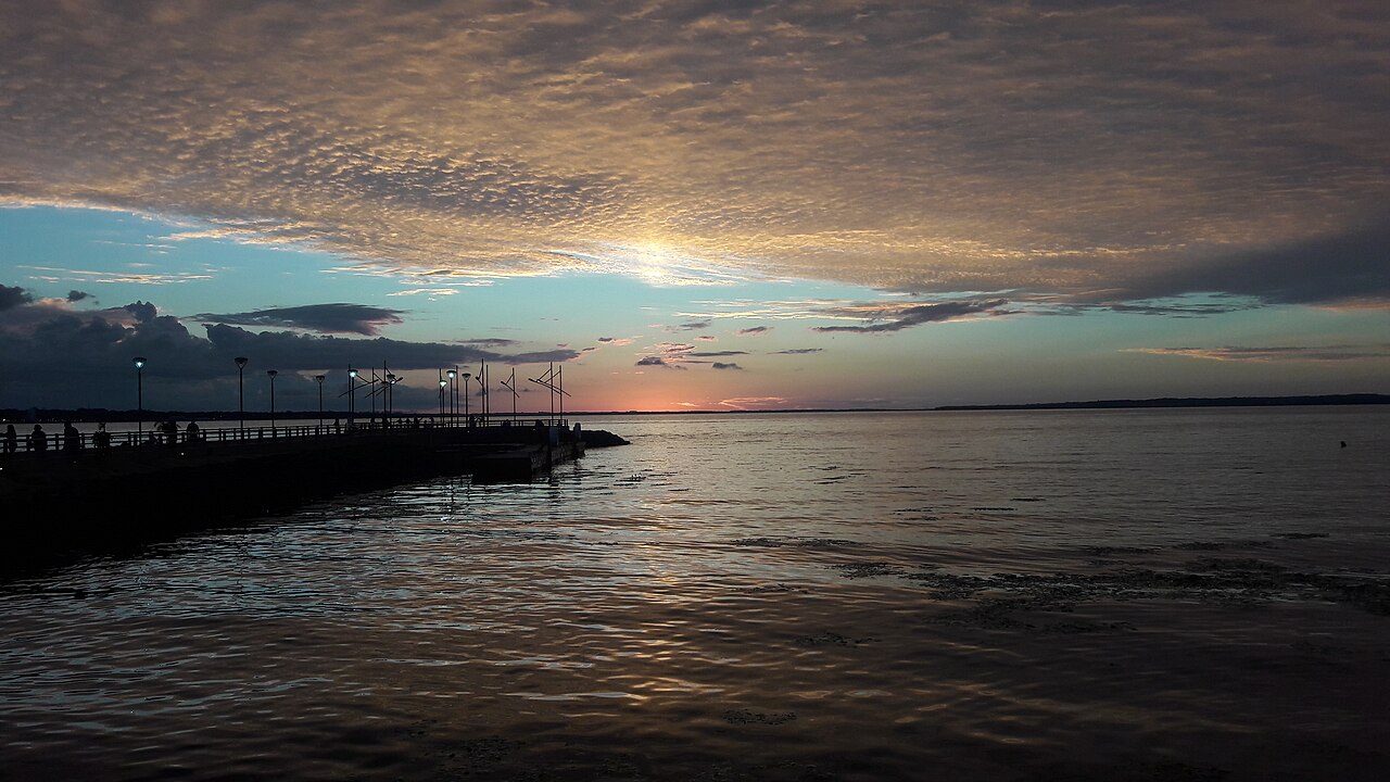 Playa San José y Costanera de Encarnación